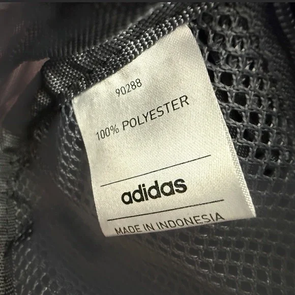 Adidas Originals Utility Waist Bag Gray Multi Pocket Crossbody Fanny Pac - Picture 4 of 10